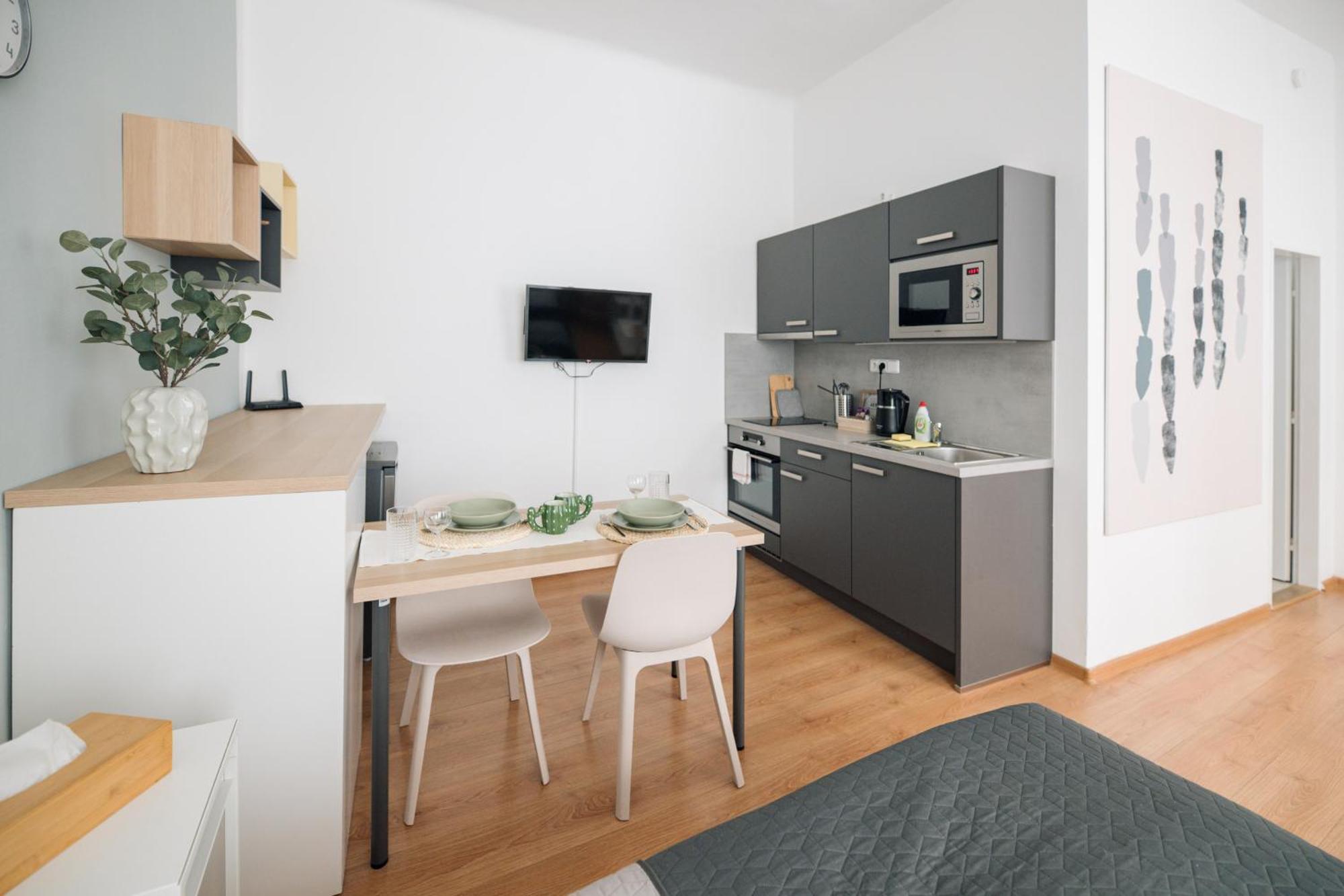 7 Nights Apartments Dominikanske N. Brno Zewnętrze zdjęcie