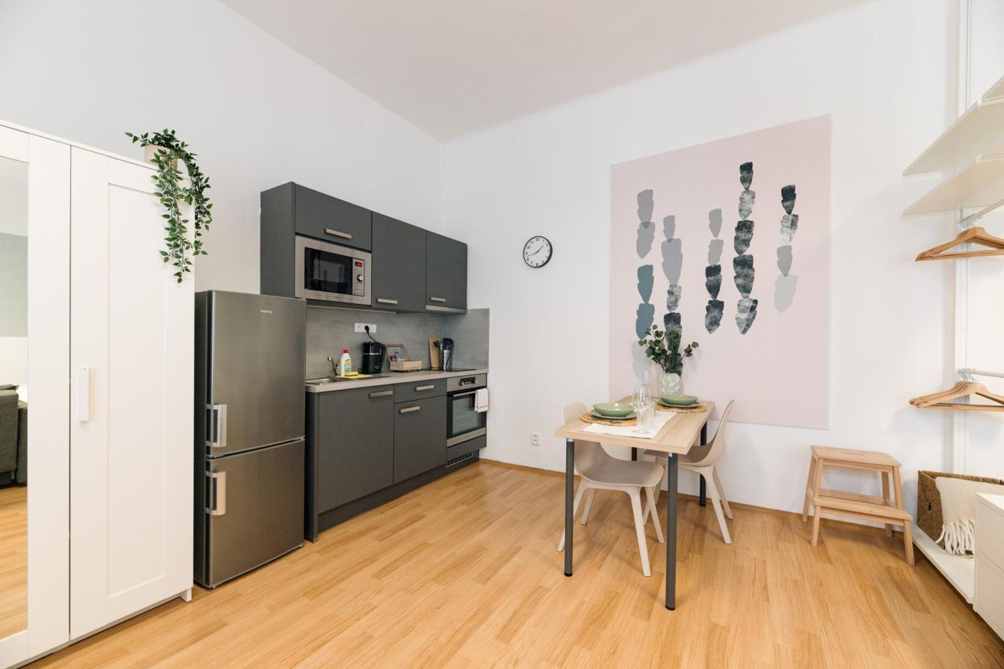 7 Nights Apartments Dominikanske N. Brno Zewnętrze zdjęcie